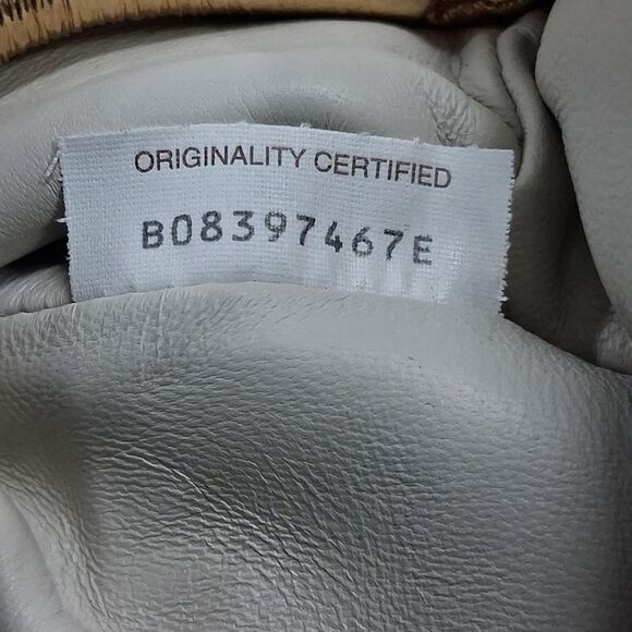 Bottega Veneta Wrinkled Mini Pouch Clutch Bag in Gold Leather - Picture 7 of 7